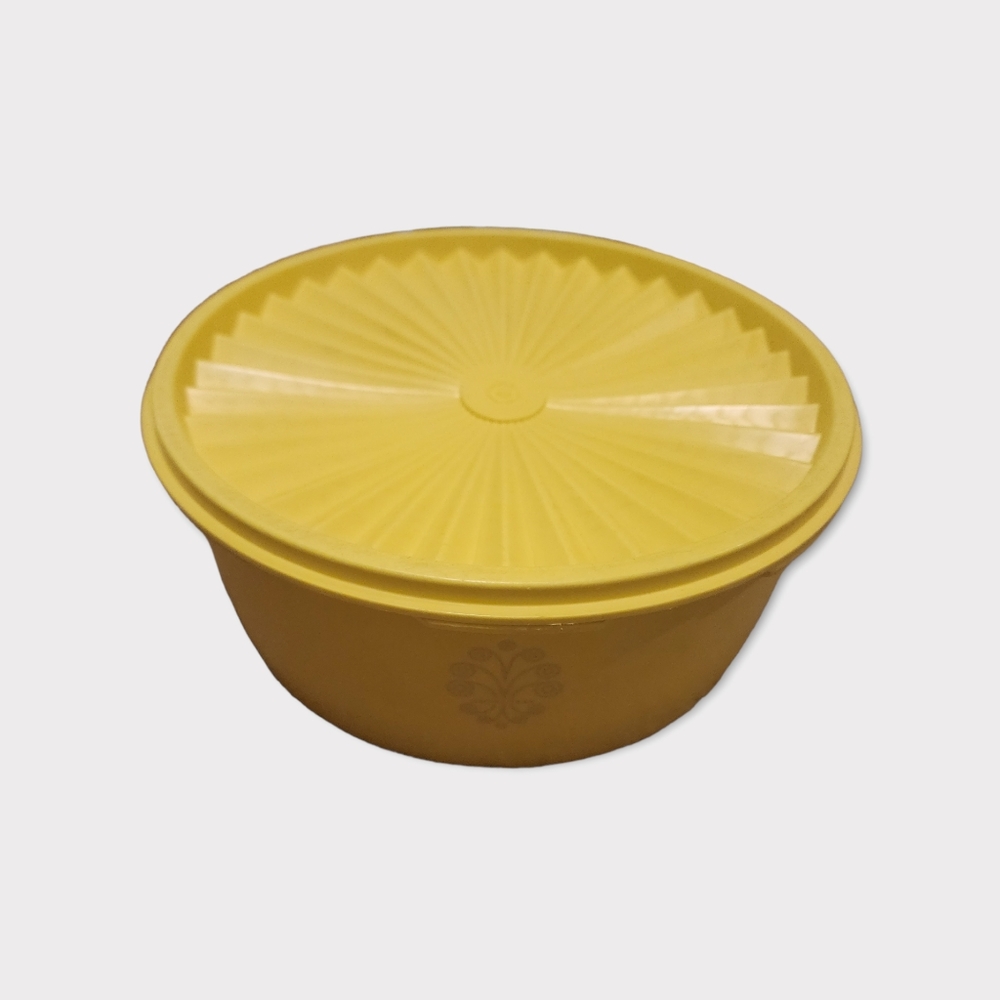 Vintage‎ tupperware canister